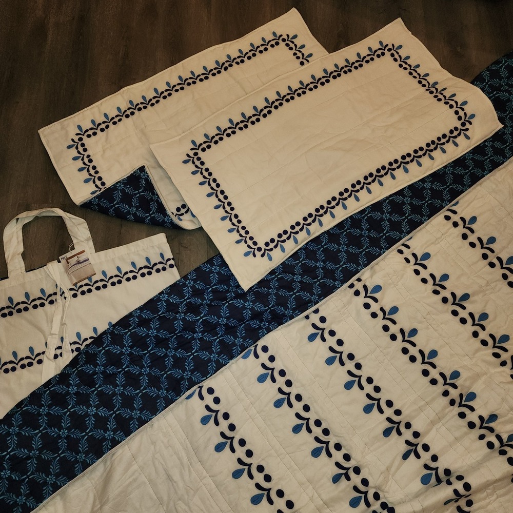 Pier‎ 1 Embroidered Reversible King Quilt Set 3-pc Cotton Coastal Mediterranen - Picture 3 of 14